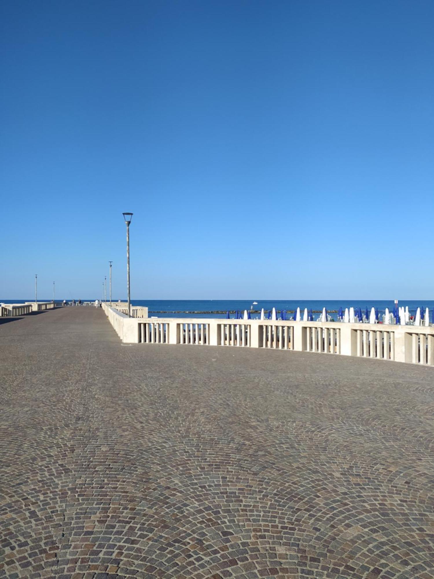 Attico Con Terrazza In Via Dei Traghetti Daire Lido di Ostia Dış mekan fotoğraf