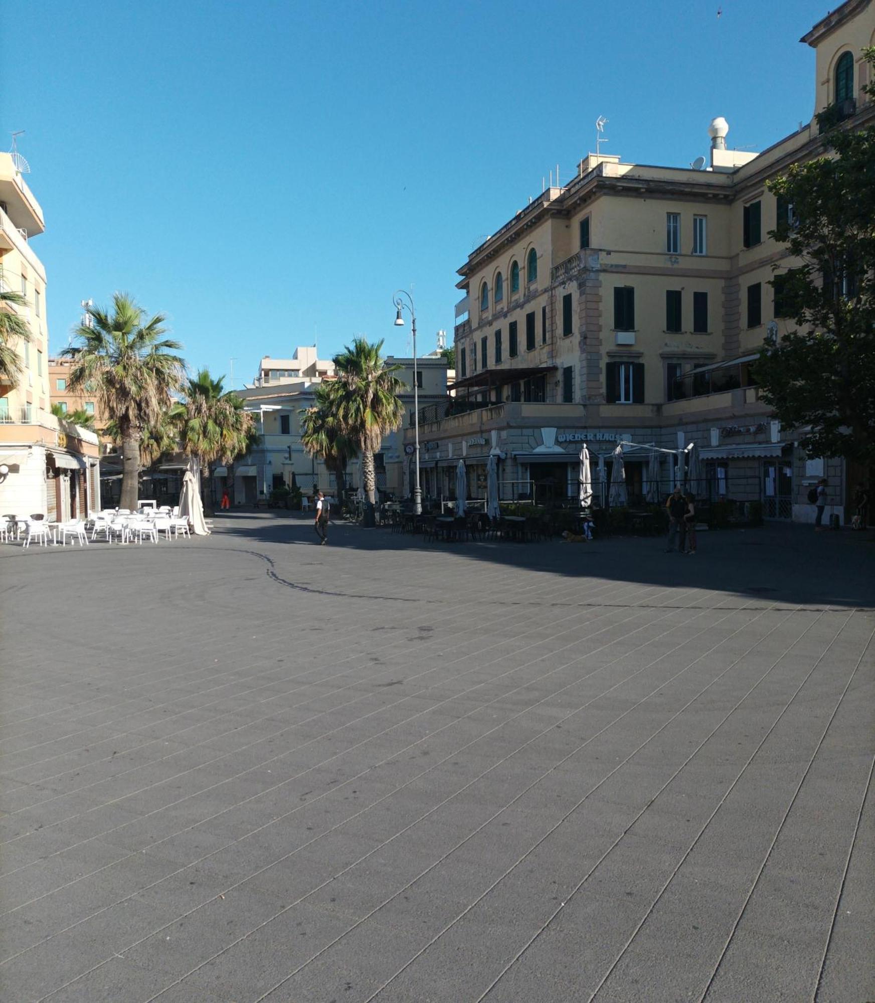 Attico Con Terrazza In Via Dei Traghetti Daire Lido di Ostia Dış mekan fotoğraf
